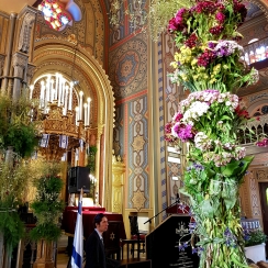 Bucharest Choral Temple decorated for Shavuot